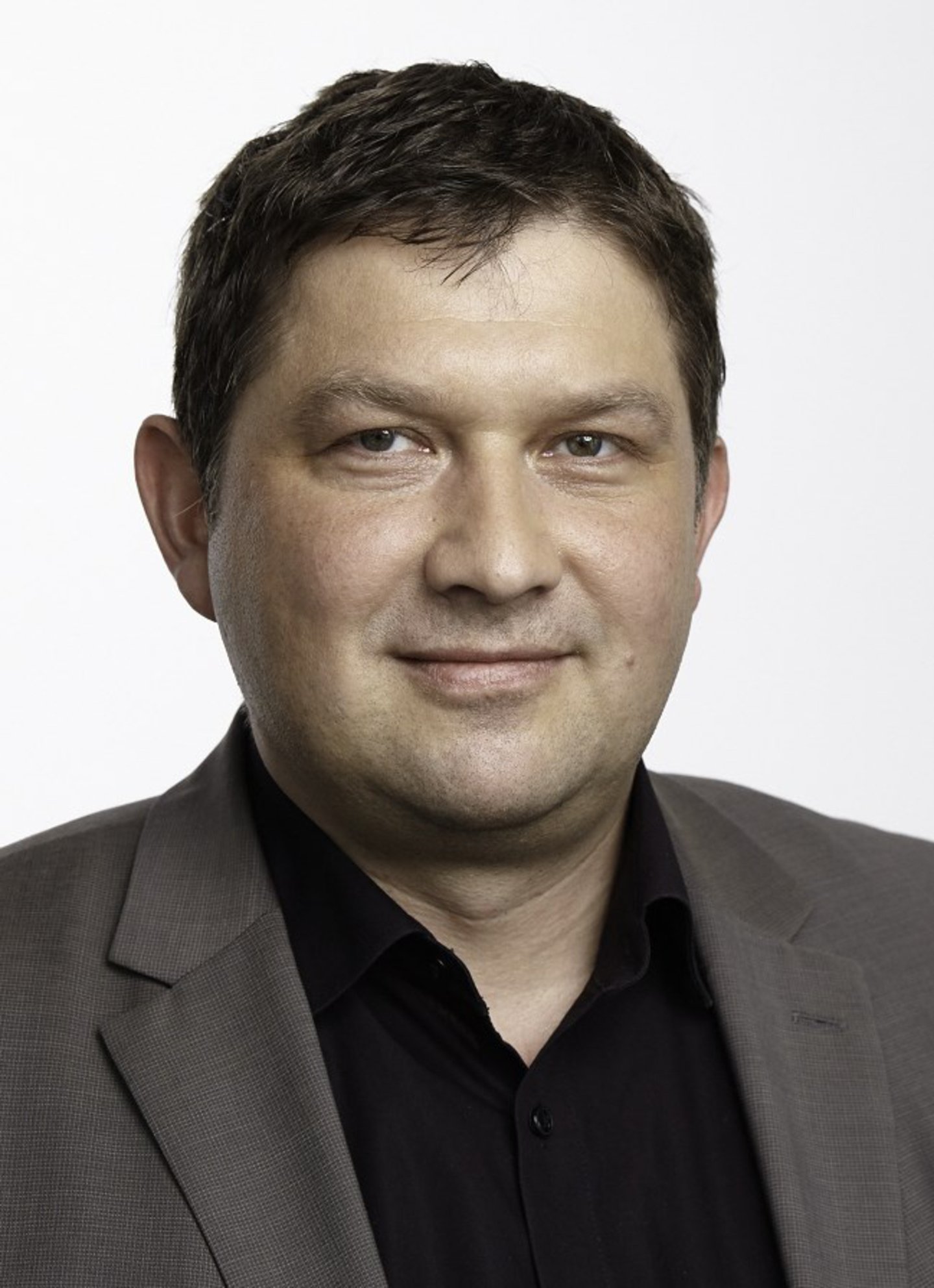 Dr. Jörg Schweigard