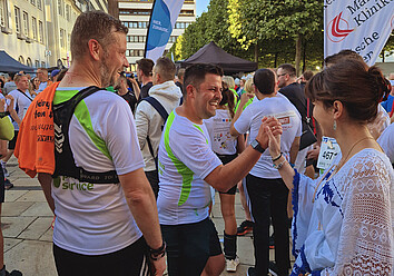 Firmenlauf: stärkt den Zusammenhalt und die Motivation im Team. Firmenlauf: stärkt den Zusammenhalt und die Motivation im Team.