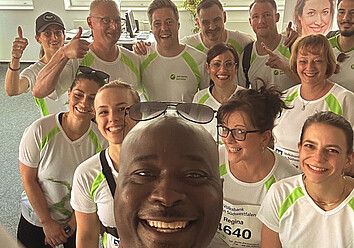 Firmenlauf: stärkt den Zusammenhalt und die Motivation im Team. Firmenlauf: stärkt den Zusammenhalt und die Motivation im Team.
