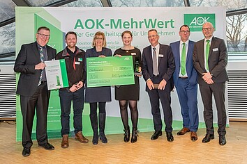Überreichung des Preises an den Preisträger Nordost: ALHO Systembau GmbH