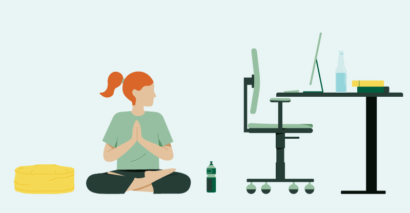 BGF in der Praxis: Illustration mit einer Frau, die neben dem Schreibtisch Yoga macht BGF in der Praxis: Illustration mit einer Frau, die neben dem Schreibtisch Yoga macht