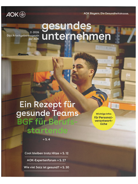 Gesundes unternehmen Ausgabe 2-2026: Mann arbeitet im Paketlager