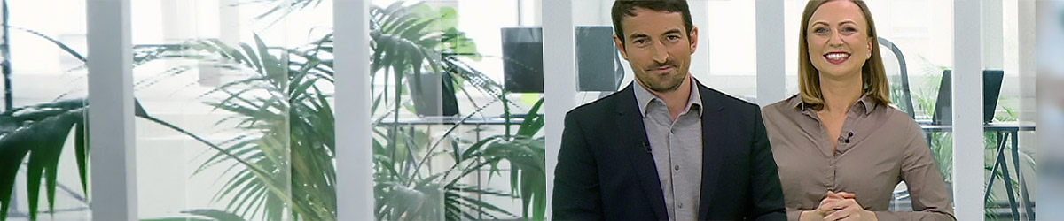 PunktGenau! Ihre Fragen, unsere Antworten Die beiden Moderatoren der Videos im Studio