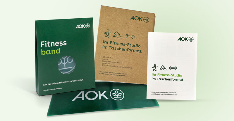 Ein Fitnessband und ein Übungsbooklet als Dankeschön