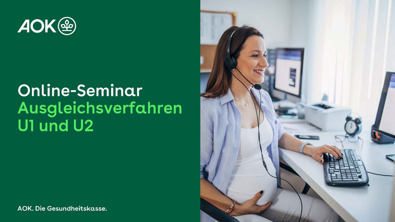 Online-Seminar „Ausgleichsverfahren“: Schwangere Frau sitzt am Rechner