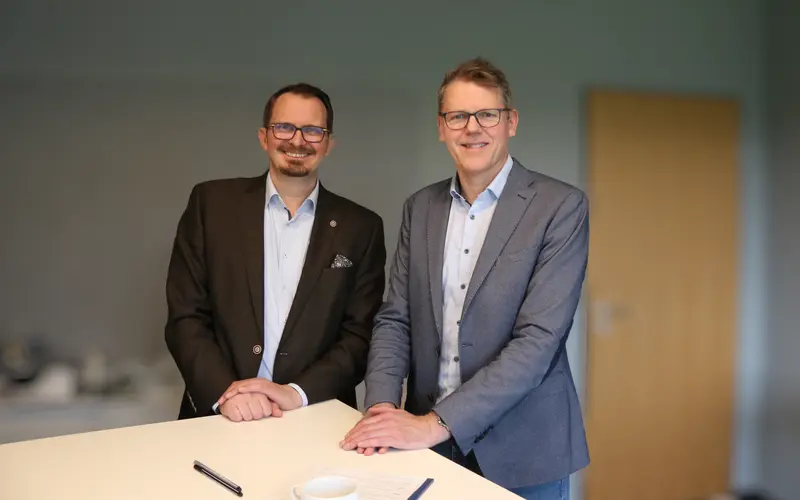 38 OP im Alter- Tipps für die Hausarztpraxis mit Prof. Dr. Olaf Krause (rechts) 38 OP im Alter- Tipps für die Hausarztpraxis mit Prof. Dr. Olaf Krause (rechts)