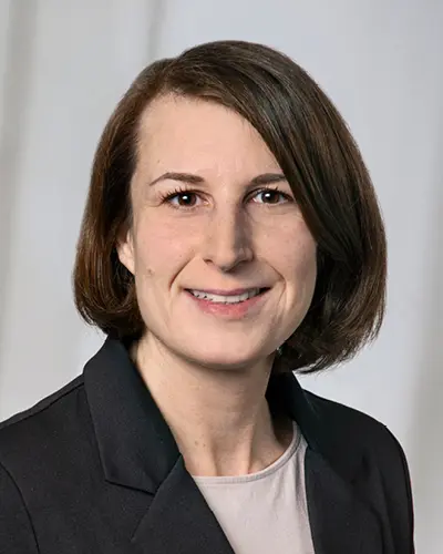 Porträt Dr. Cornelia Straßner