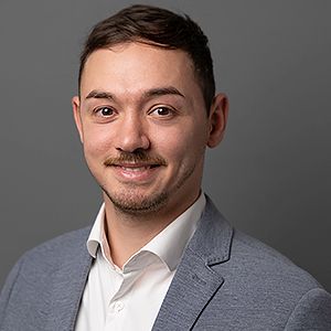 Porträt von Robin Pauls, Trainee bei der AOK NordWest