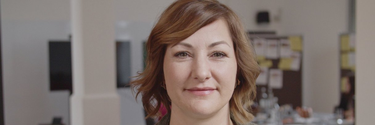 Porträtaufnahme der ehemaligen Krankenpflegerin Anke.