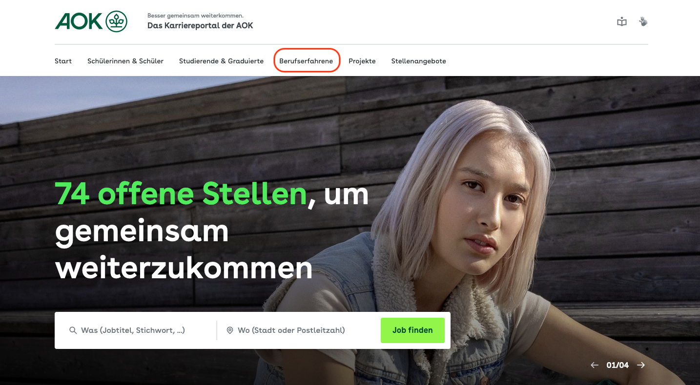 Ein Bild-Schirm-Foto zeigt die Start-Seite. Im Web-Seiten-Menü ist Berufserfahrene rot markiert.