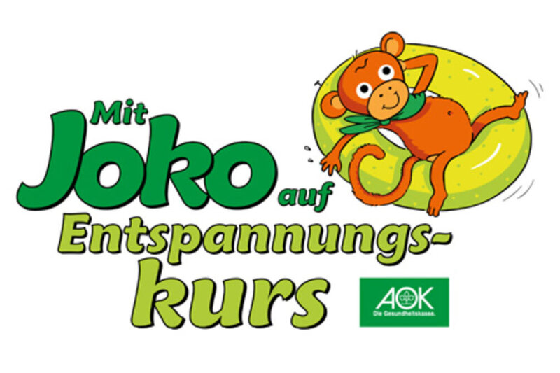 Ein gemalter Affe liegt lächelnd auf einer Luftmatratze. Links neben ihm steht in verschiedenen Grüntönen der Schriftzug "Mit Joko auf Entspannungskurs" und das Logo der AOK.