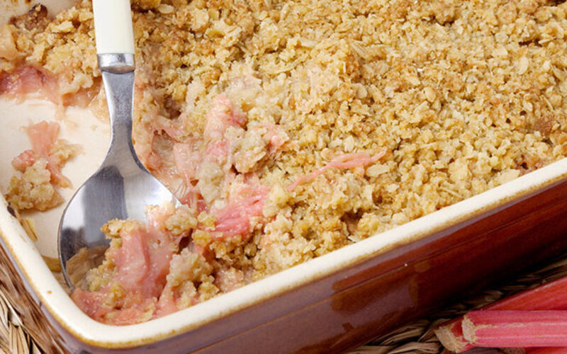 Gesunde Rhabarber-Rezepte: Rhabarber-Crumble