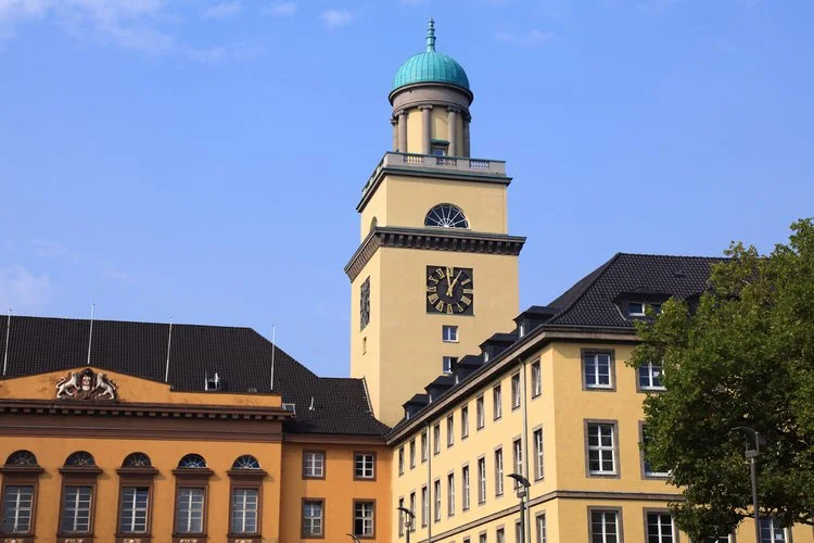 Das Rathaus von Witten in Westfalen.