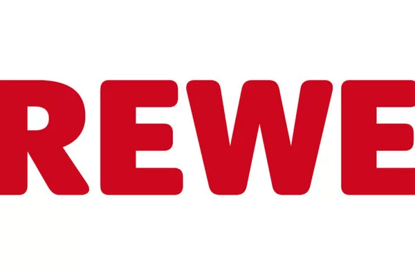 Das Bild zeigt das Logo von REWE.