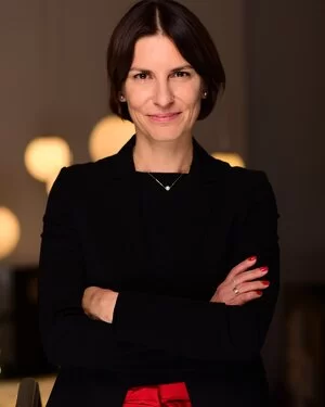 Sandra Kuwatsch, Mitglied des Vorstands