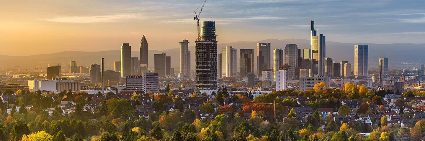 Blick über die Skyline der Stadt Frankfurt.