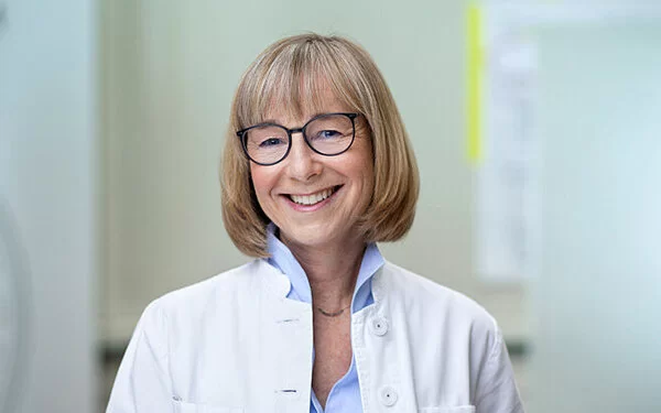 Dr. med. Ingrid Schmoeckel, Fachärztin für Dermatologie am Dermatologikum Hamburg