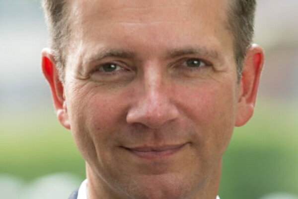 Das Bild zeigt Prof. Dr. Wolfgang Greiner.