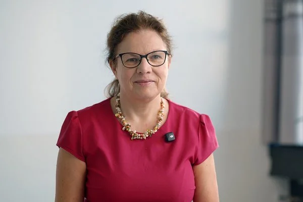 Porträt von Prof. Dr. med. Jana Jünger