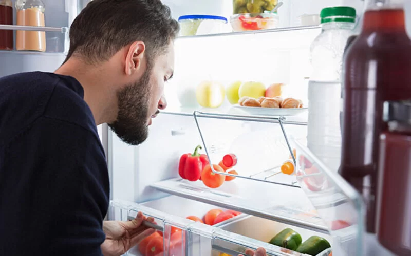 Damit frische Lebensmittel nicht verderben, sollte man auf die korrekte Lagerung achten.