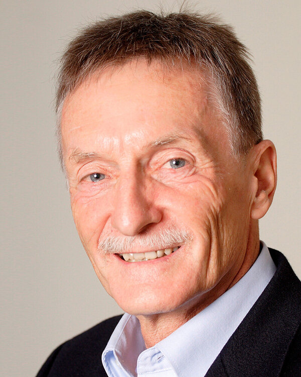 Porträt von Prof. Dr. Peter Walschburger