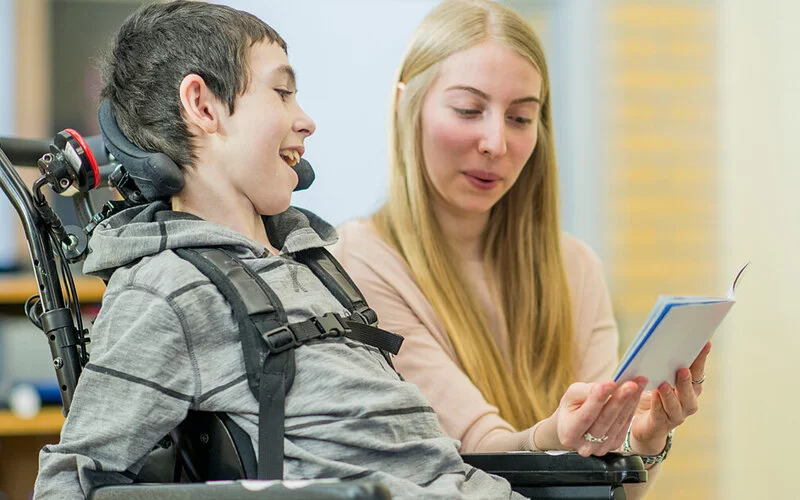 FSJ Alle Infos über das Freiwillige Soziale Jahr