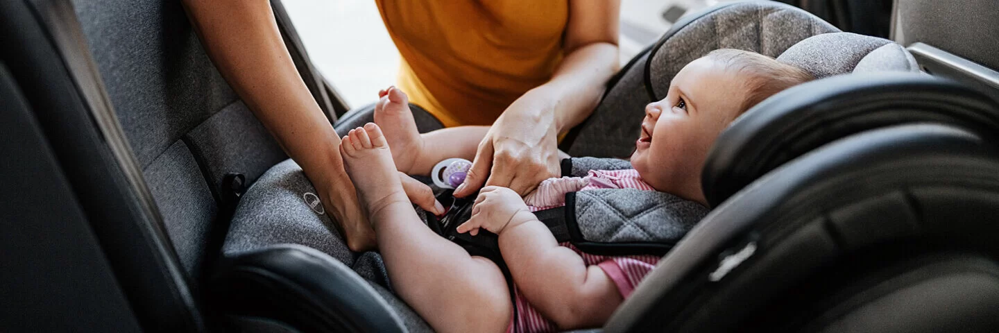 Ab wann brauchen Kinder eine Sitzerhöhung im Auto?