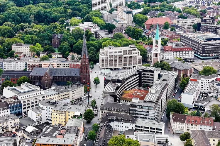 Luftpanorama der Altstadt in Gelsnenkirchen.