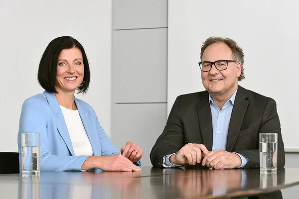 Daniela Teichert, Vorsitzende des Vorstandes und Hans-Joachim Fritzen, Stellvertretender Vorsitzender des Vorstandes.