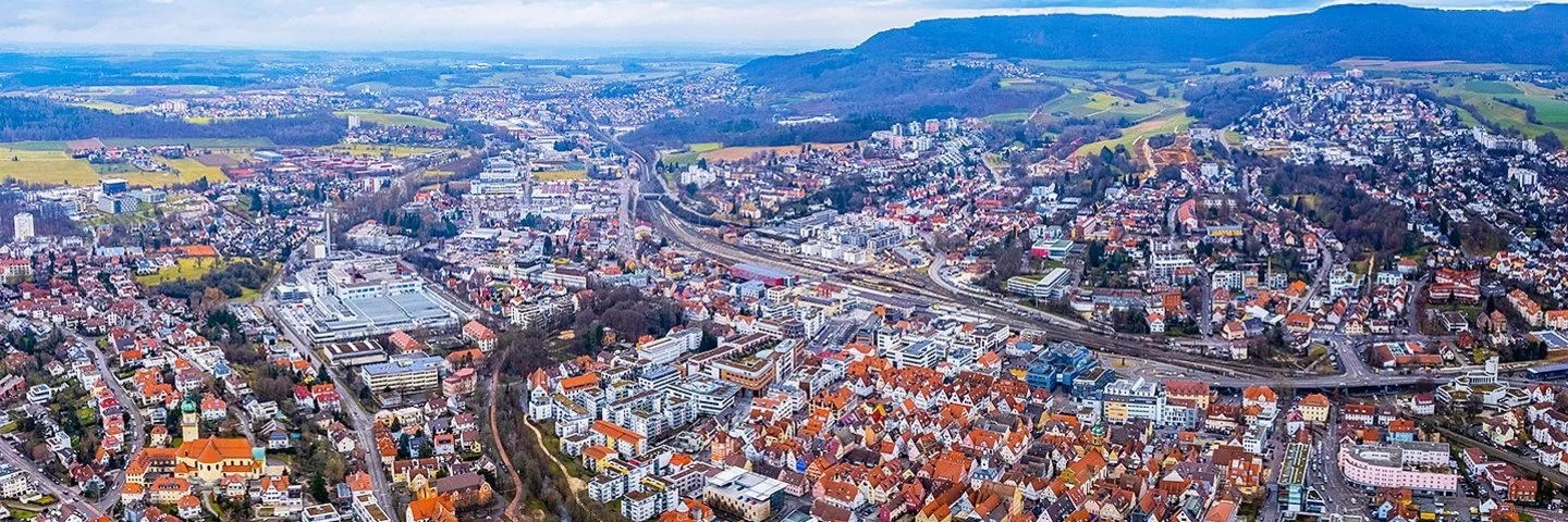 Luftaufnahme der Stadt Aalen in Deutschland