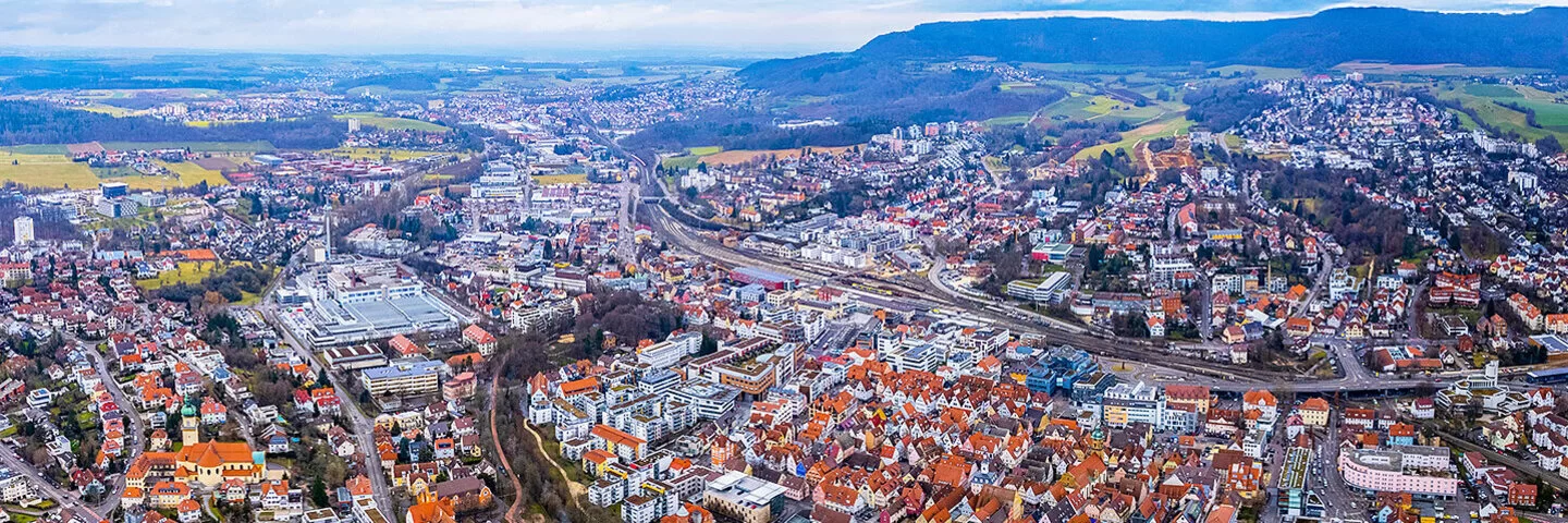 Luftaufnahme der Stadt Aalen in Deutschland