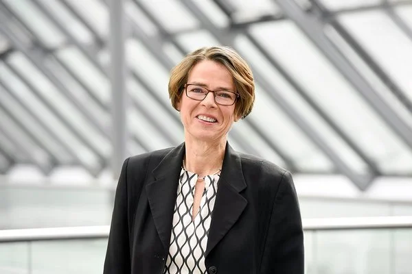 Porträt von Anja Debrodt