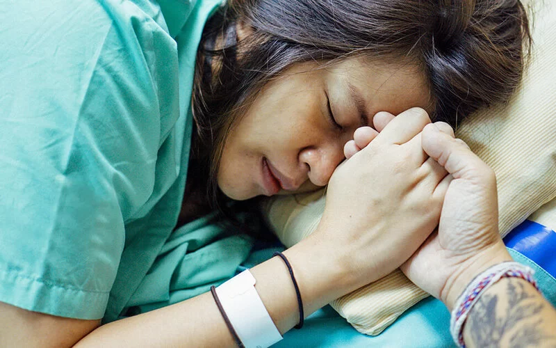 Geburtsphasen: Wie eine Geburt abläuft und wie lange sie dauert