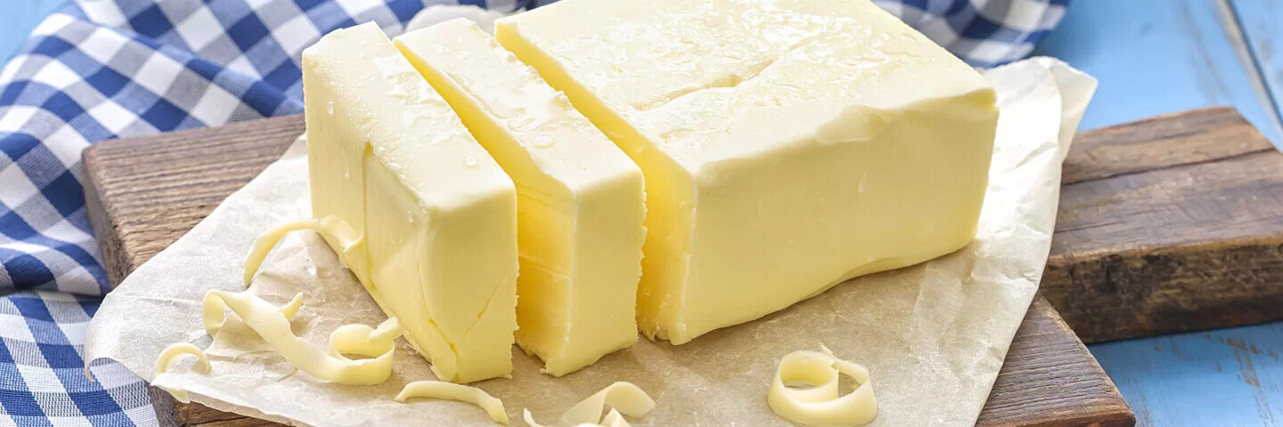Stück Butter oder Margarine