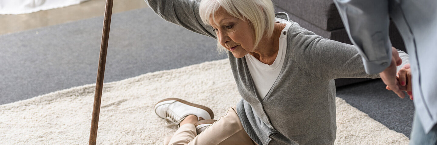 Sturzprophylaxe: Stürze im Alter vermeiden