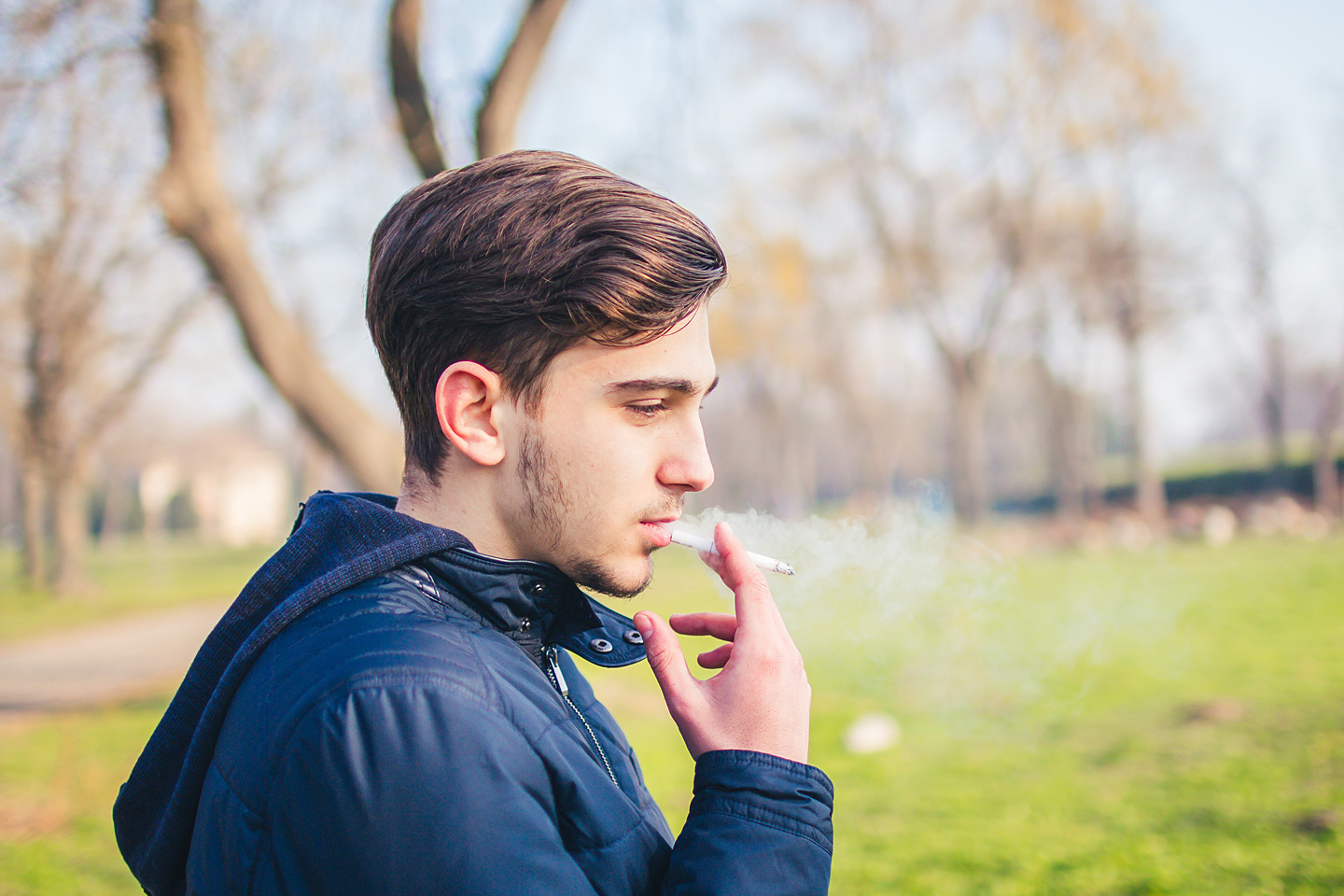 kind raucht vape was tun Ihr Kind dampft Vapes? Cool bleiben, Haltung zeigen! - Wissen main image 0