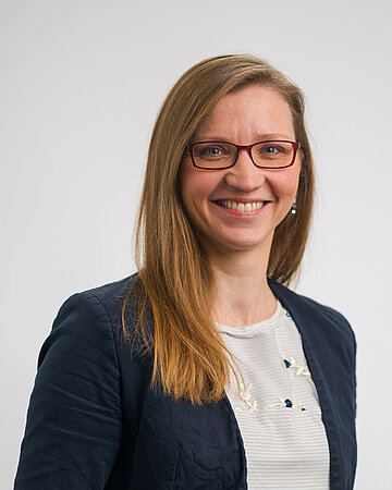 Portr&auml;t von Prof. Dr. Juliane Leinweber, Professorin f&uuml;r Therapiewissenschaften am Gesundheitscampus G&ouml;ttingen.