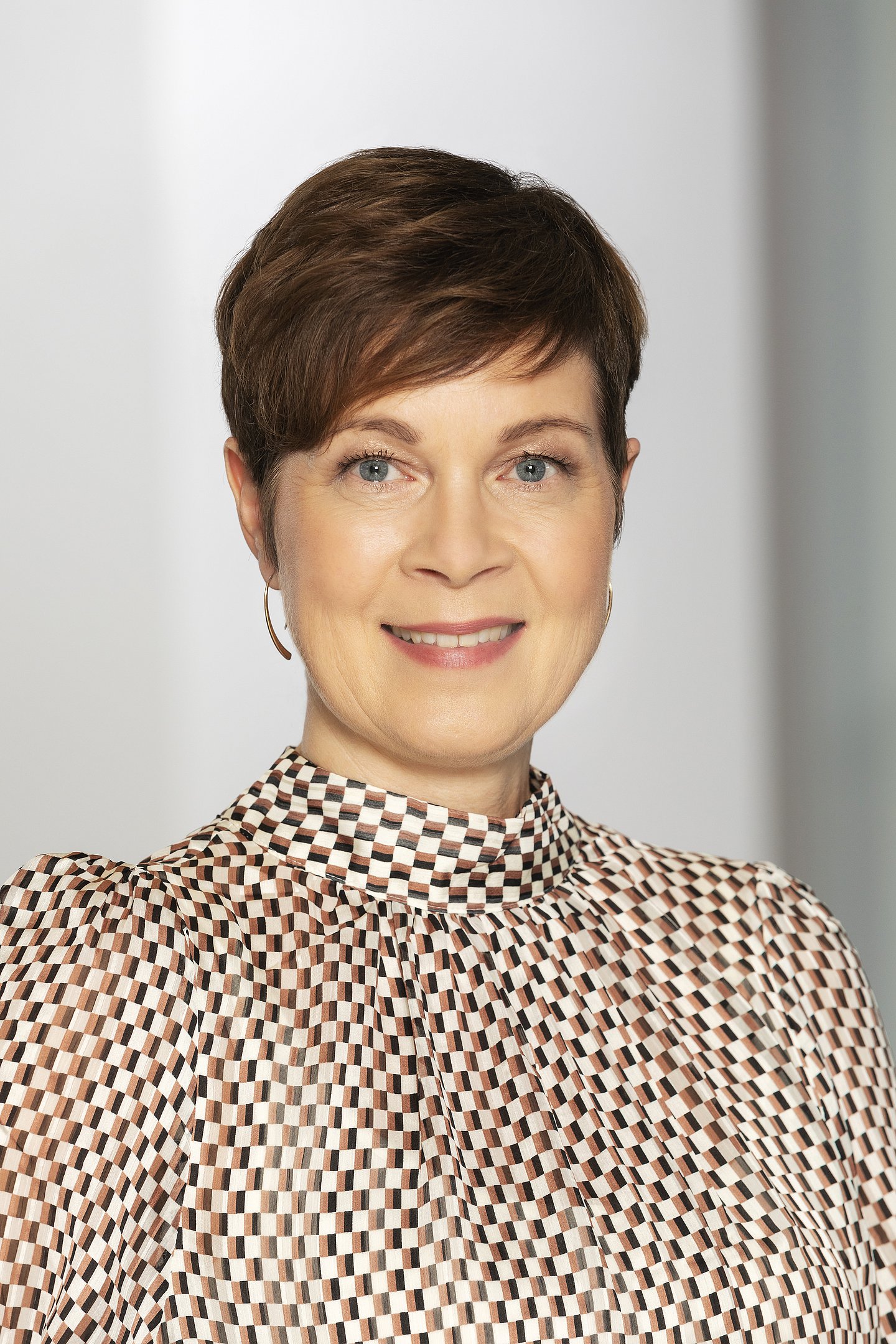 Porträt von Sabine Deutscher, Vorstandsmitglied der AOK Rheinland/Hamburg