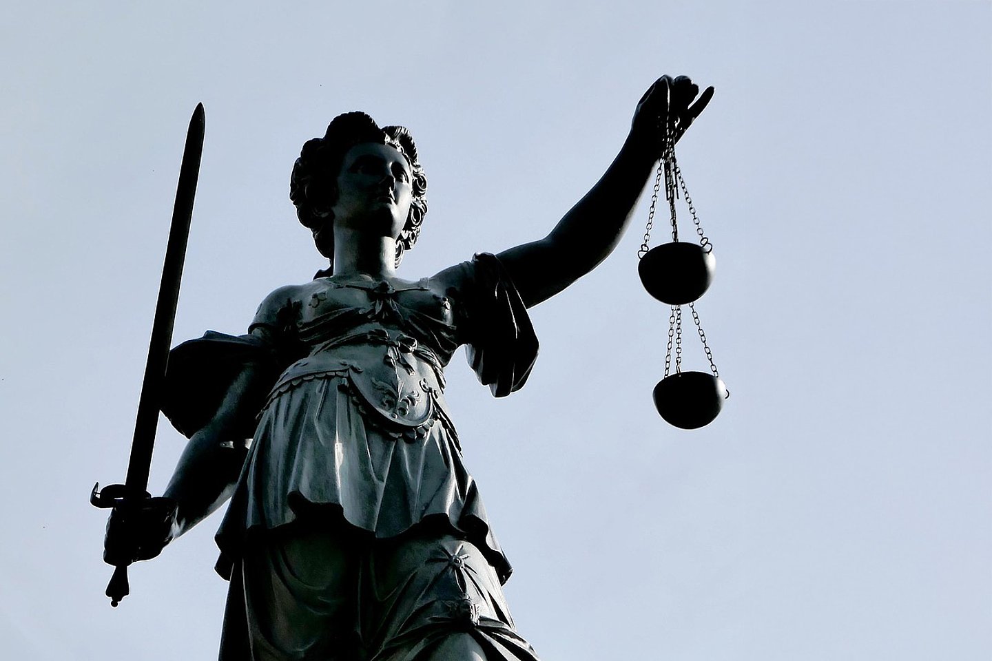 Bild der Justitia vom Frankfurter Gerechtigkeitsbrunnen