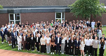 Gruppenfoto Ausbildungsstart