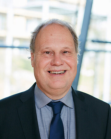 Foto: Portrait von Friedhelm Brinkmann, IT-Leiter am Diakonie-Klinikum Stuttgart