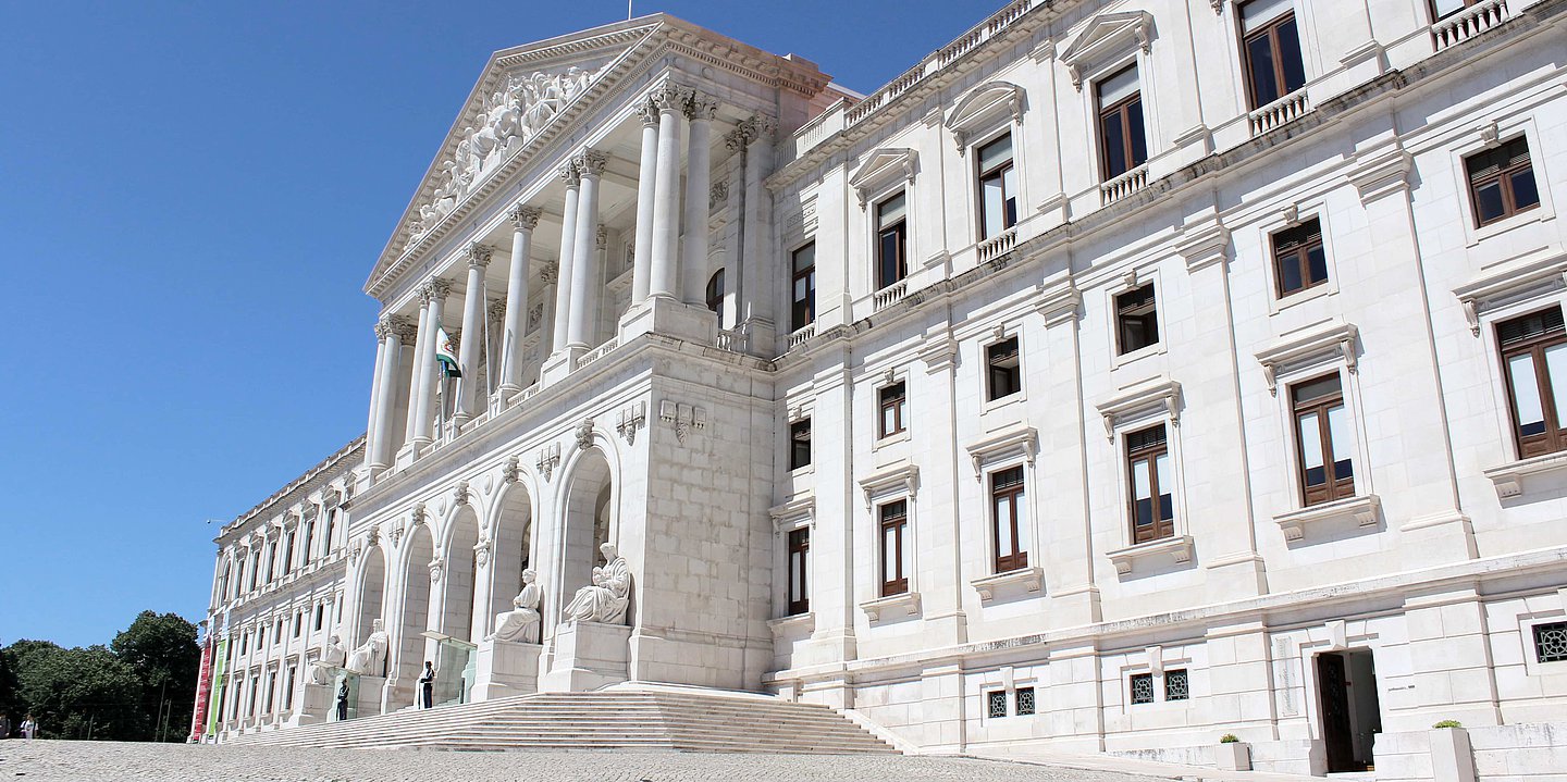 Hauptstadt Portugals: Lissabon.