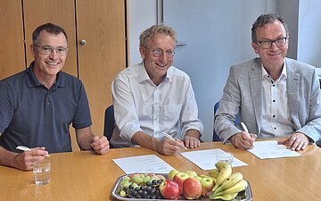 Unterzeichnung des Verl&auml;ngerungsvertrags des Projekt GzM