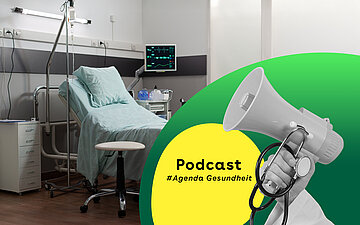 Ein Krankenhausbett hinter dem Kampagnenlogo des Podcasts.