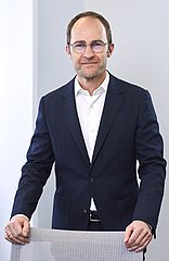 Porträt von Stephan Abele, stellvertretender Vorstandsvorsitzender AOK Bayern