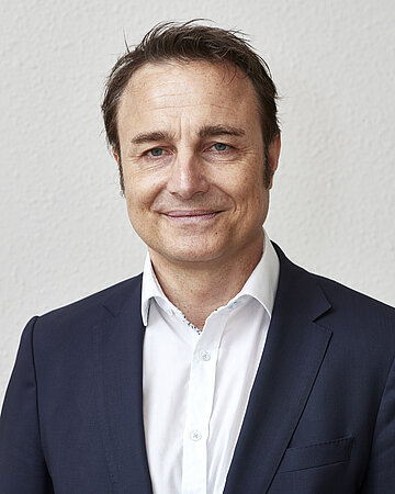 Portr&auml;t: Prof. Dr. Nils C. Bandelow, Politikwissenschaftler