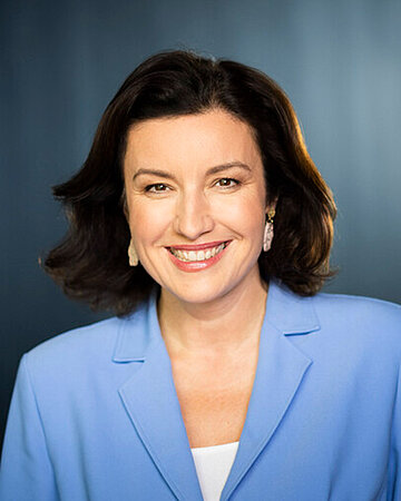 Dorothee B&auml;r, Bundesministerin f&uuml;r Forschung, Technologie und Raumfahrt.