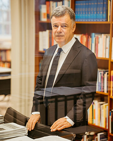 Foto: Prof. Dr. Giovanni Maio, Arzt, Philosoph und Universit&auml;tsprofessor f&uuml;r Medizinethik