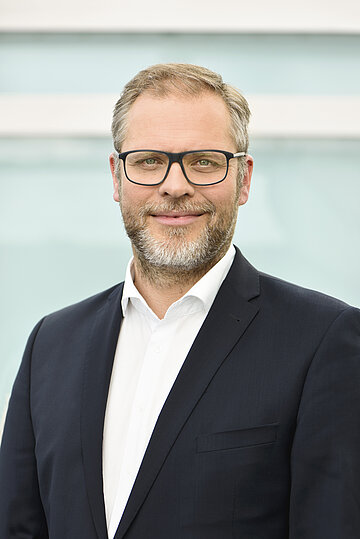 Portr&auml;t: Dr. Kai Behrens, Pressesprecher des AOK-Bundesverbandes