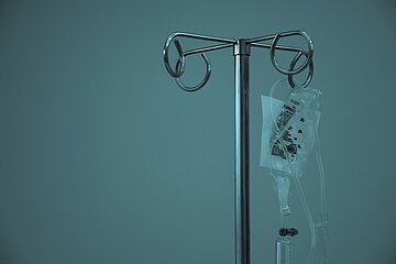 Ein Beutel mit einer Infusion